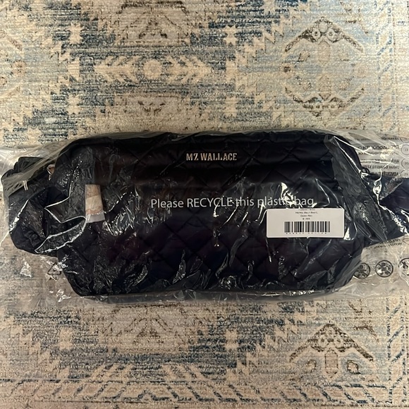 🆕 MZ WALLACE METRO BELT BAG L - Picture 2 of 7